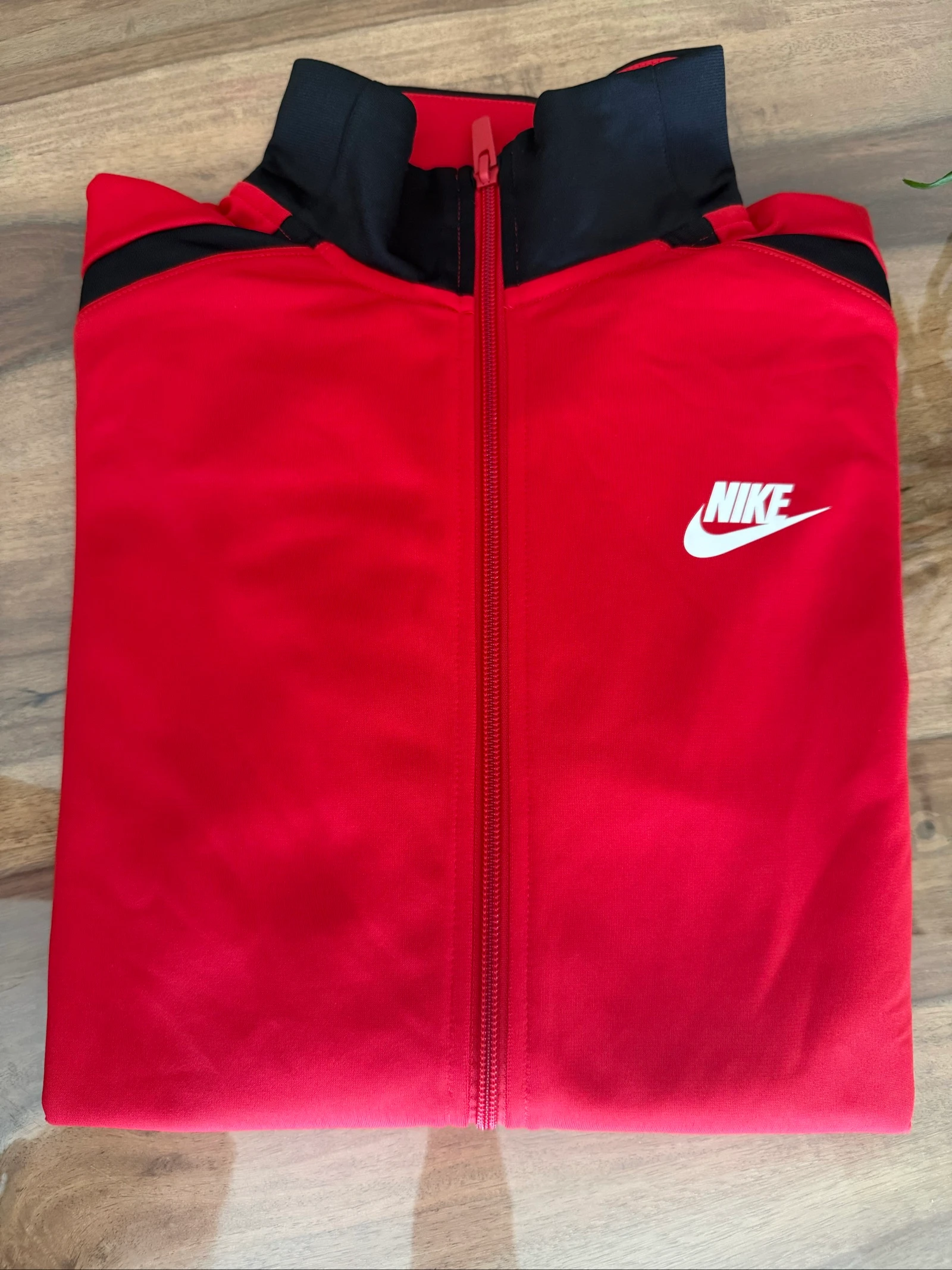 Veste de Esporte Nike Infantil XL 158-170 cm / 13-15 anos Vermelho e Preto – Muito Bom Estado – photo 3